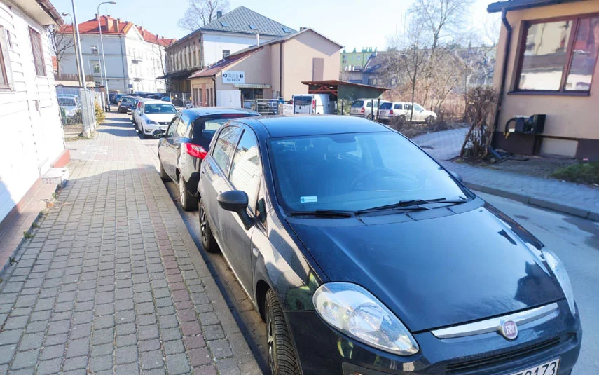 Część alei Matki Bożej Fatimskiej zamknięta. Na Cichej zmieniła się organizacja ruchu